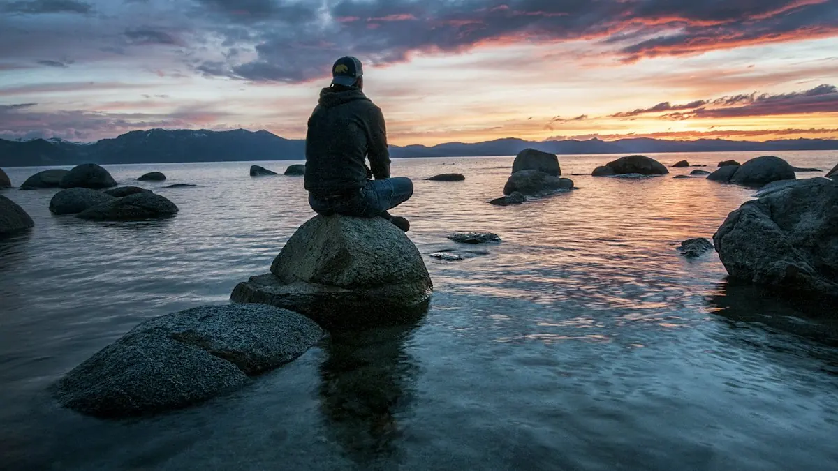 Apzinātība ikdienā: meditācija tiem, kas nevar nosēdēt mierā